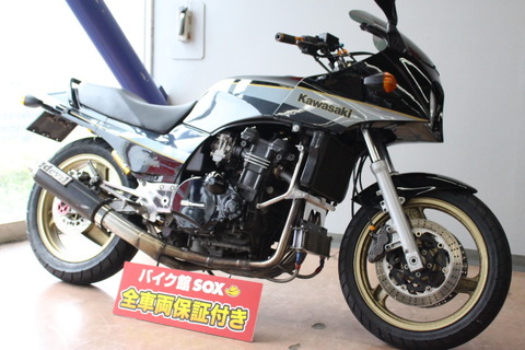 Kawasaki　GPZ900Rと話題の映画